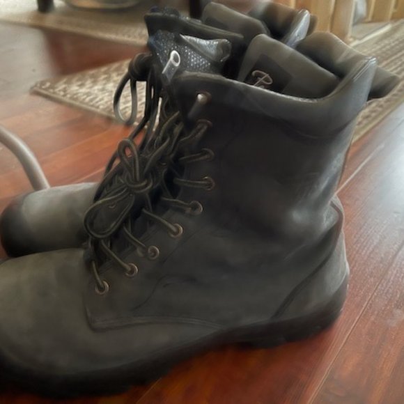 womens work boots - Picture 3 of 6